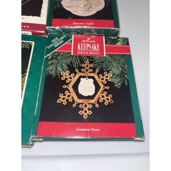 Lot of 4 Hallmark Keepsake Ornaments NIB 4B - Picture 8 of 10